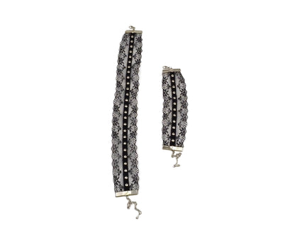 Metal Detaylı Siyah Dantel Choker ve Bileklik Seti