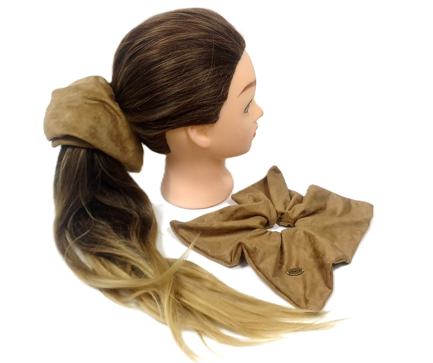 İnce Süet Kumaş Büyük Boy Scrunchie – Yumuşak Doku Saç Tokası