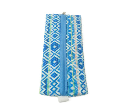 Mavi Etnik Desenli Lastikli Defter Üstü Kalemlik – Dijital Baskılı Kumaş