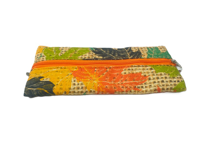 Yaprak Desenli Defter Kalemliği - Lastikli Tasarım