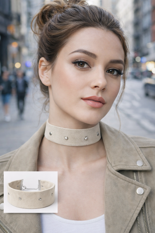 Bej Süet Kumaş Metal Detaylı Kadın Choker Kolye - 4 cm Geniş