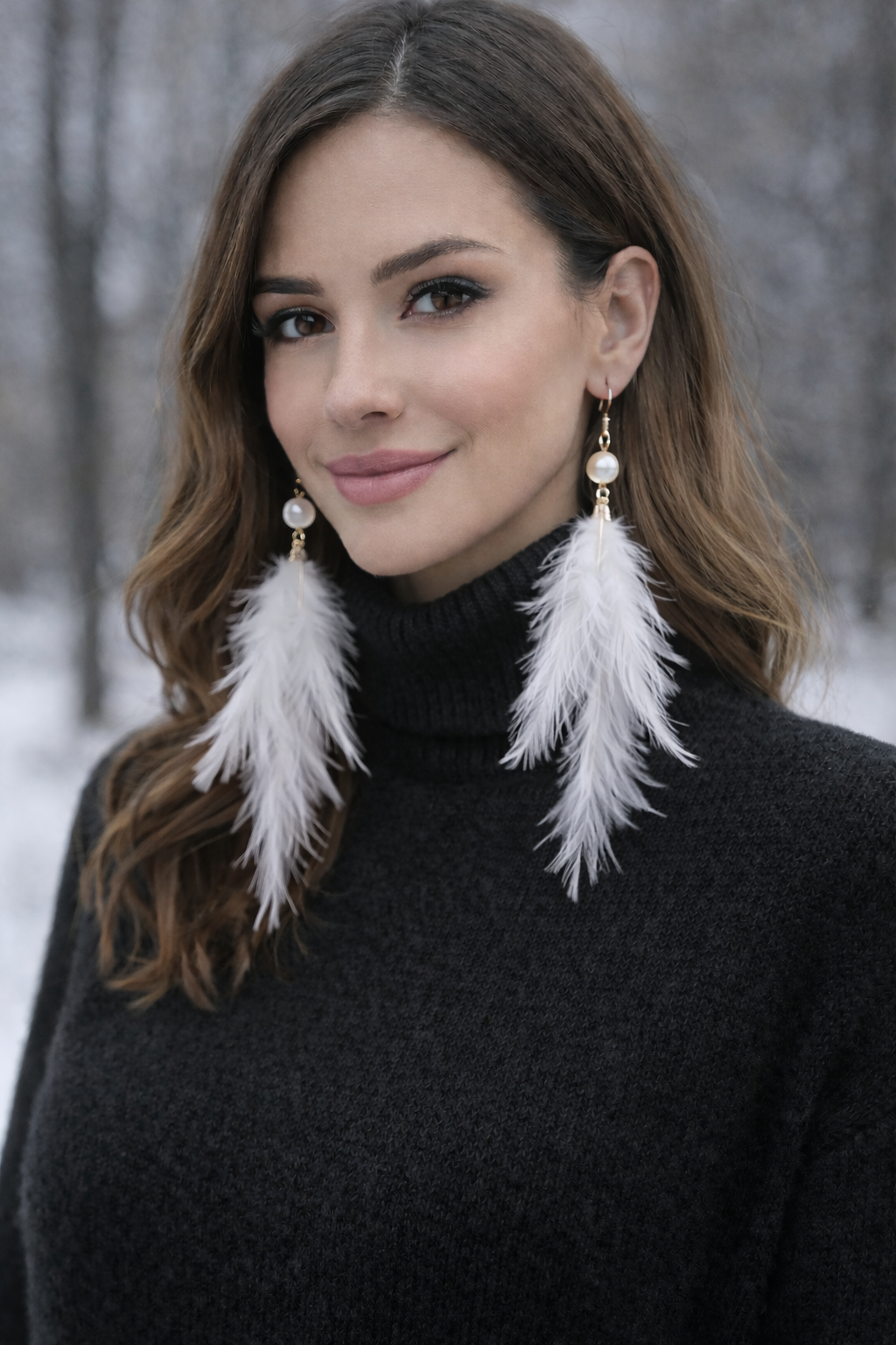 Uzun Tüy Detaylı Küpe - Renk Seçenekli