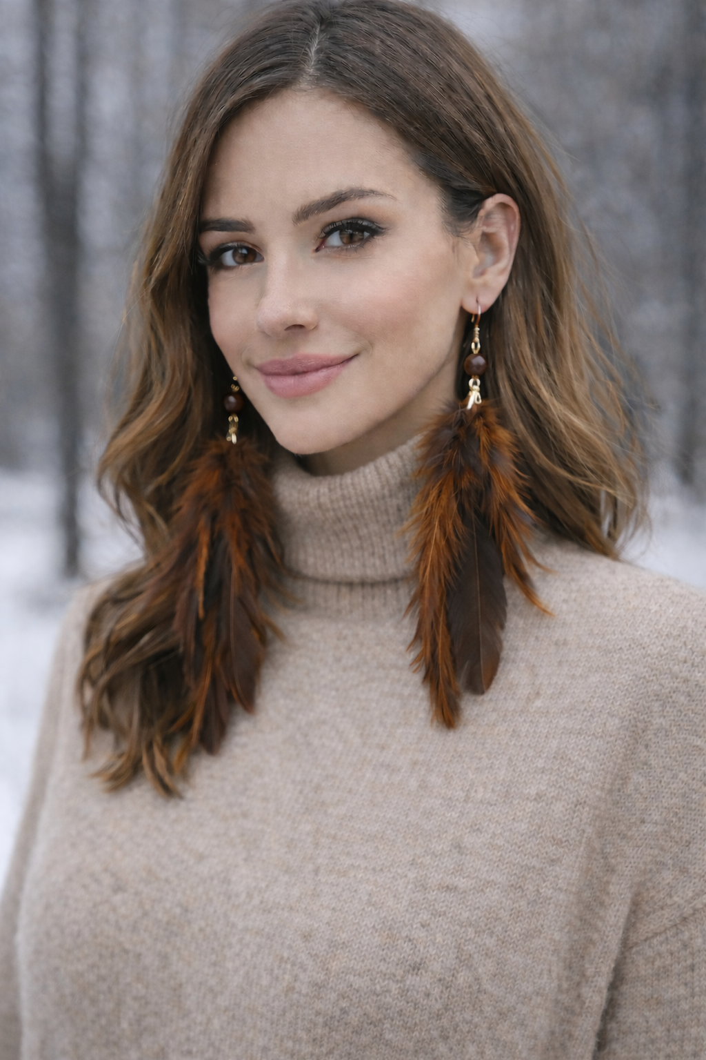 Uzun Tüy Detaylı Küpe - Renk Seçenekli