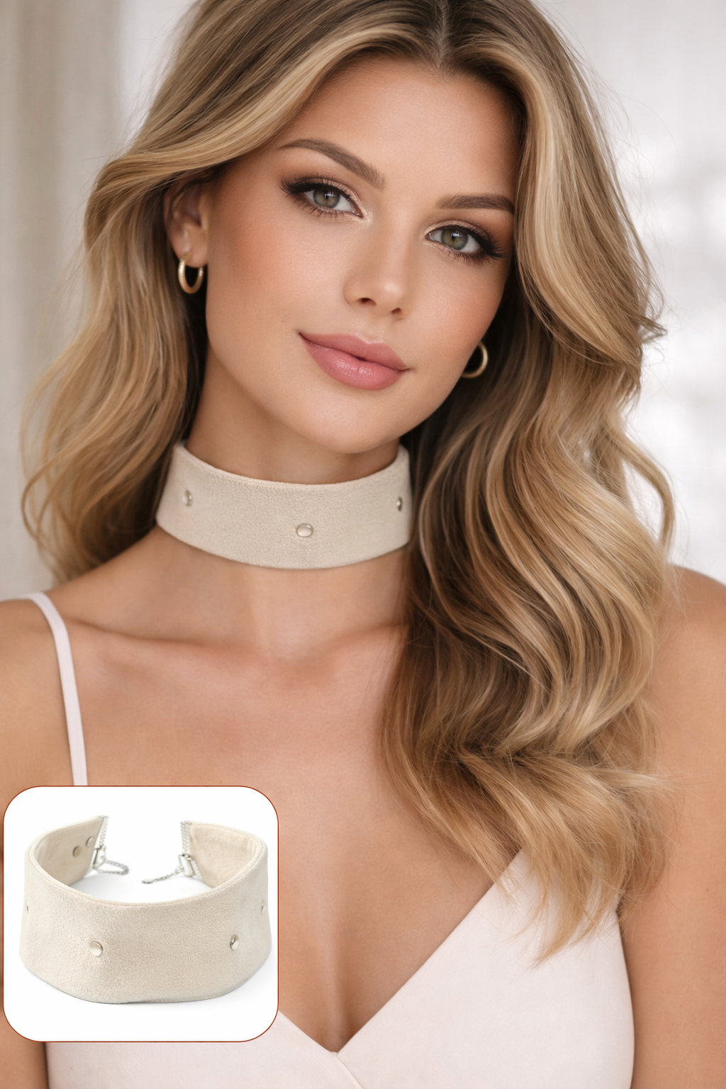 Bej Süet Kumaş Metal Detaylı Kadın Choker Kolye - 4 cm Geniş