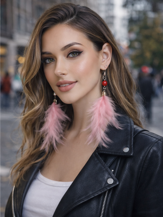 Uzun Tüy Detaylı Küpe – Soft Pembe